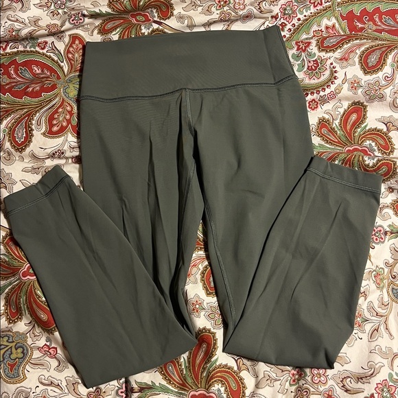 LULULEMON Wunder Under High Rise 7/8 Tight Full On Luxtreme Leggings 25” - Picture 7 of 11